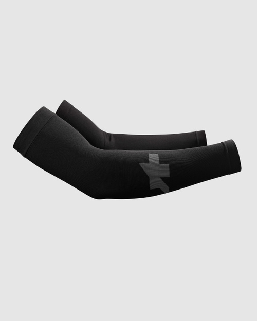 Spring Fall Arm Warmers EVO - MANICOTTI E GAMBALI | ASSOS Of Switzerland - Official Online Shop