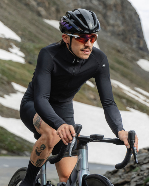 Rennrad Sportbekleidung ASSOS Online Shop
