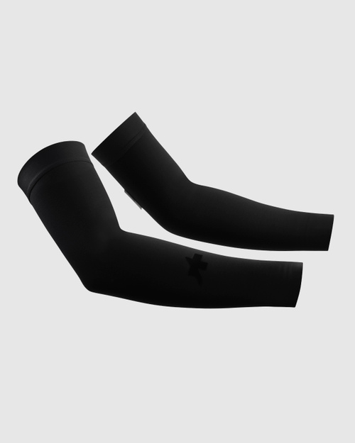 R Winter Arm Warmers P1 - ARM- UND BEINLINGE | ASSOS Of Switzerland - Official Online Shop