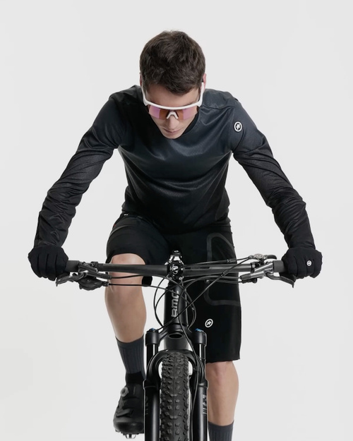 SYSTEM SUMMER: TRAIL LS Jersey T3 Torpedo grey  - TRAIL All-Mountain | ASSOS Of Switzerland - Official Online Shop