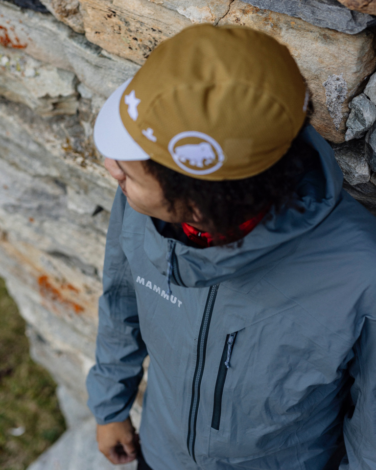 Assos x Mammut HS Hooded Jacket Men - OFF BIKE | ASSOS Of Switzerland - Official Online Shop