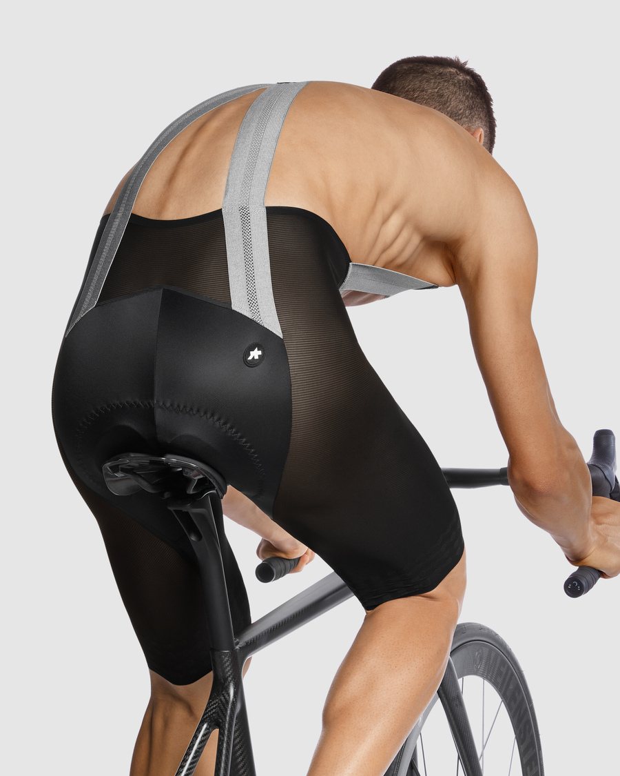 [Linket bilde fra cdn.assos.com.filoblu.com]