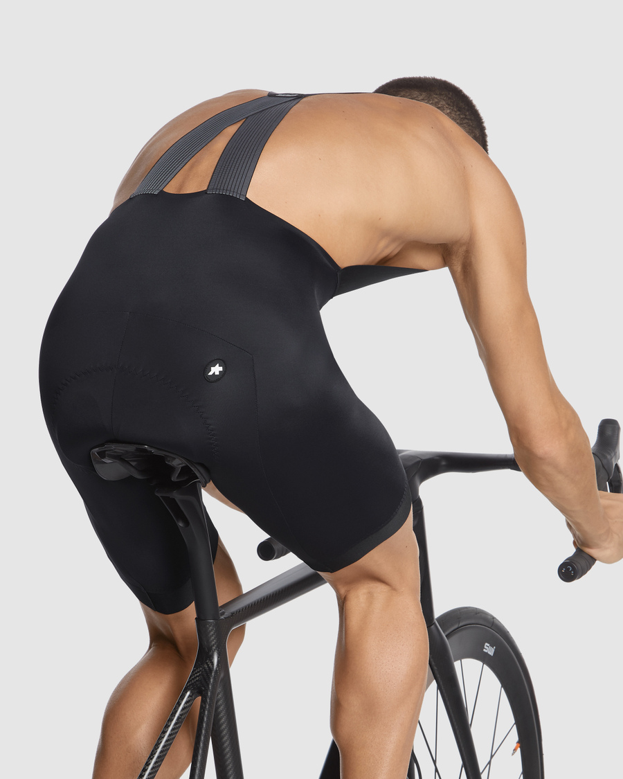 EQUIPE R BIB SHORTS S9 - ASSOS Of Switzerland - Official Online Shop