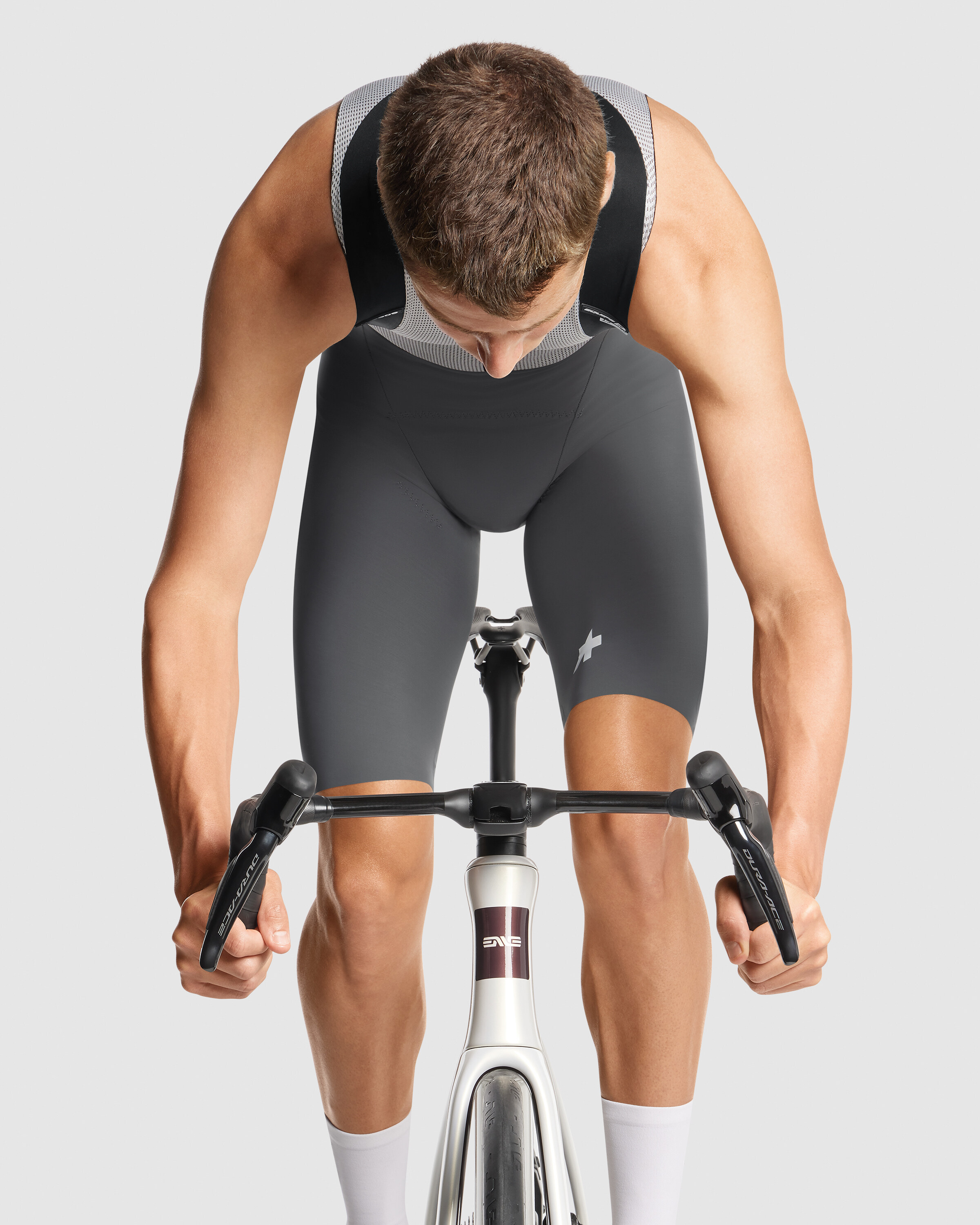 EQUIPE R Bib Shorts S11, Robust Grey » ASSOS Of Switzerland