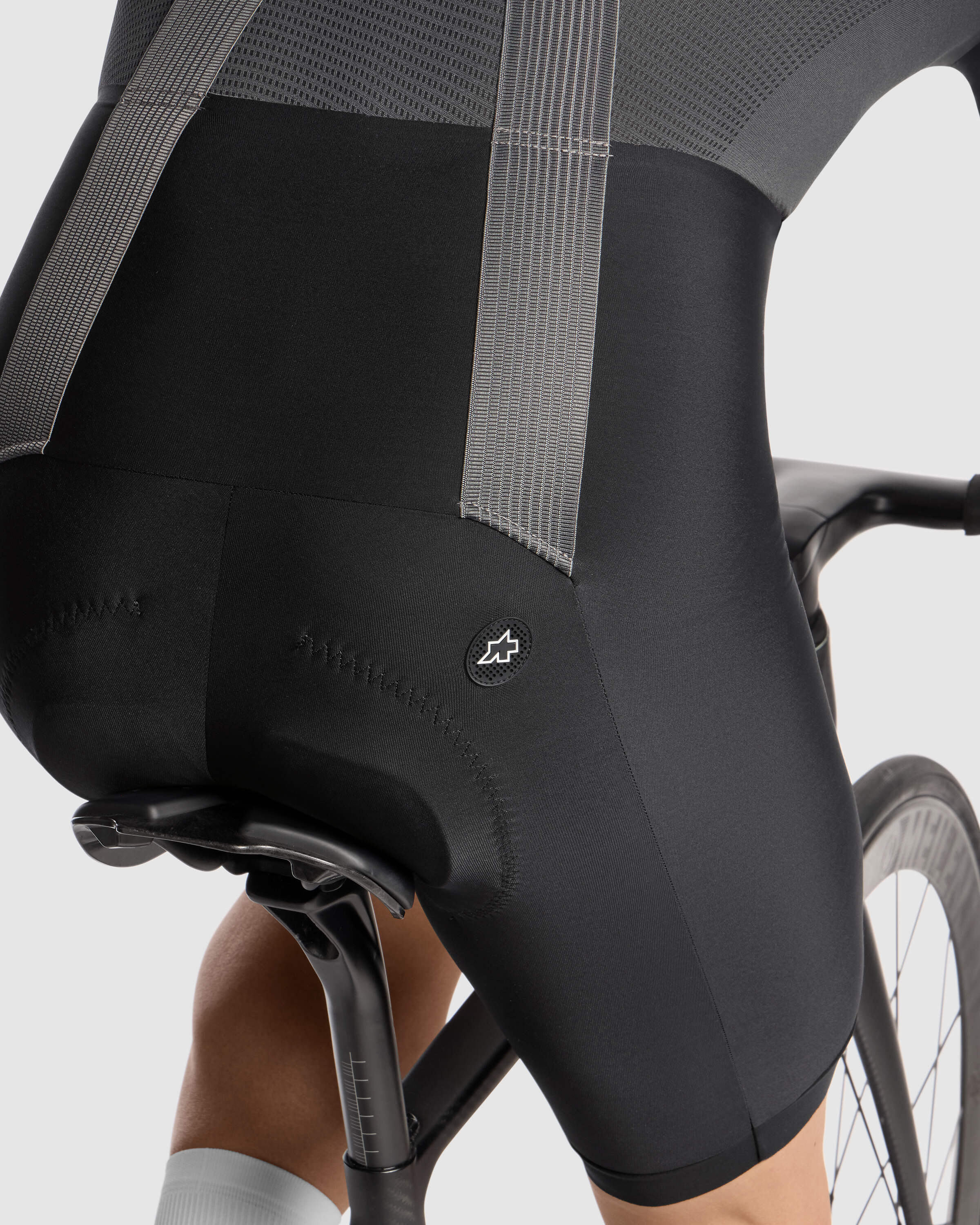 ASSOS ビブショーツ MILLE GTS Bib Shorts S11 ビブショーツ【MILLE GTS Bib Shorts S11 Long】｜ASSOS（アソス