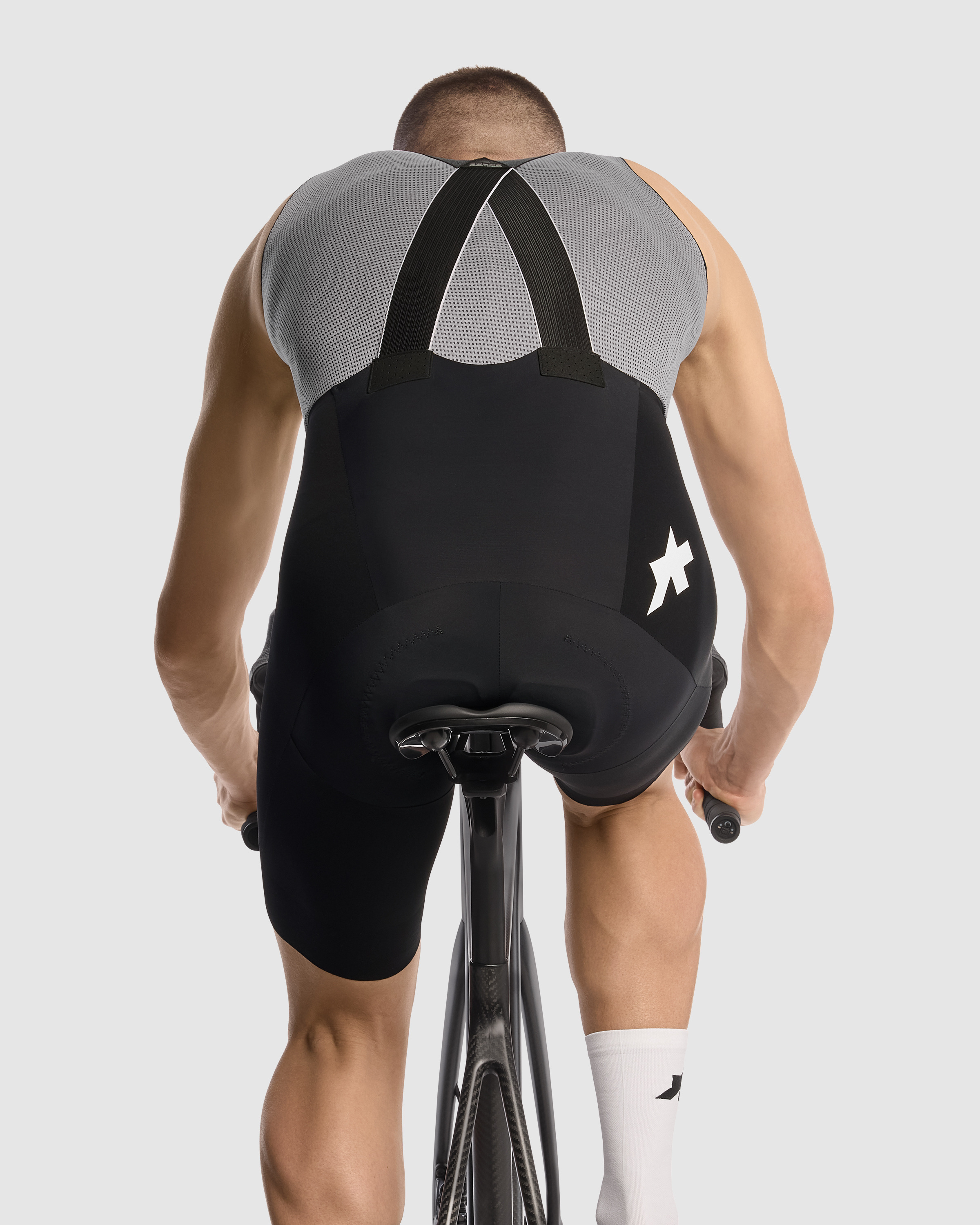 ウェア assos EQUIPE RSR BOLIDE BIB SHORTS S11 Equipe RSR BOLIDE Bib Shorts S11, blackSeries » ASSOS Of Switzerland