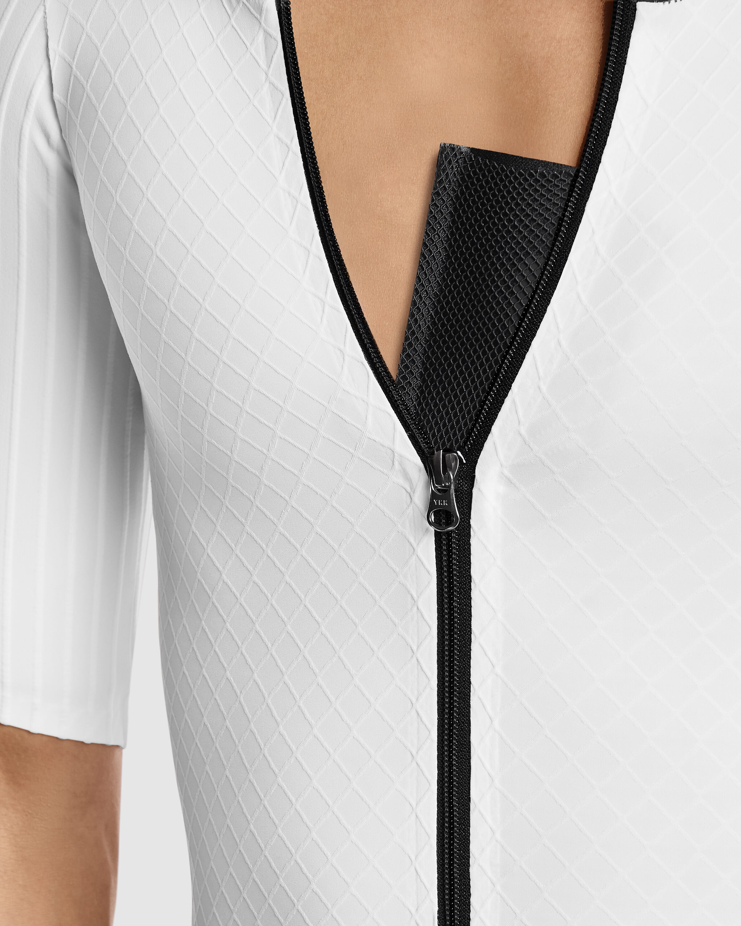 ウェア ASSOS EQUIPE RSR BOLIDE JERSEY S11 Equipe RSR BOLIDE Speedsuit S11, White Series » ASSOS Of Switzerland