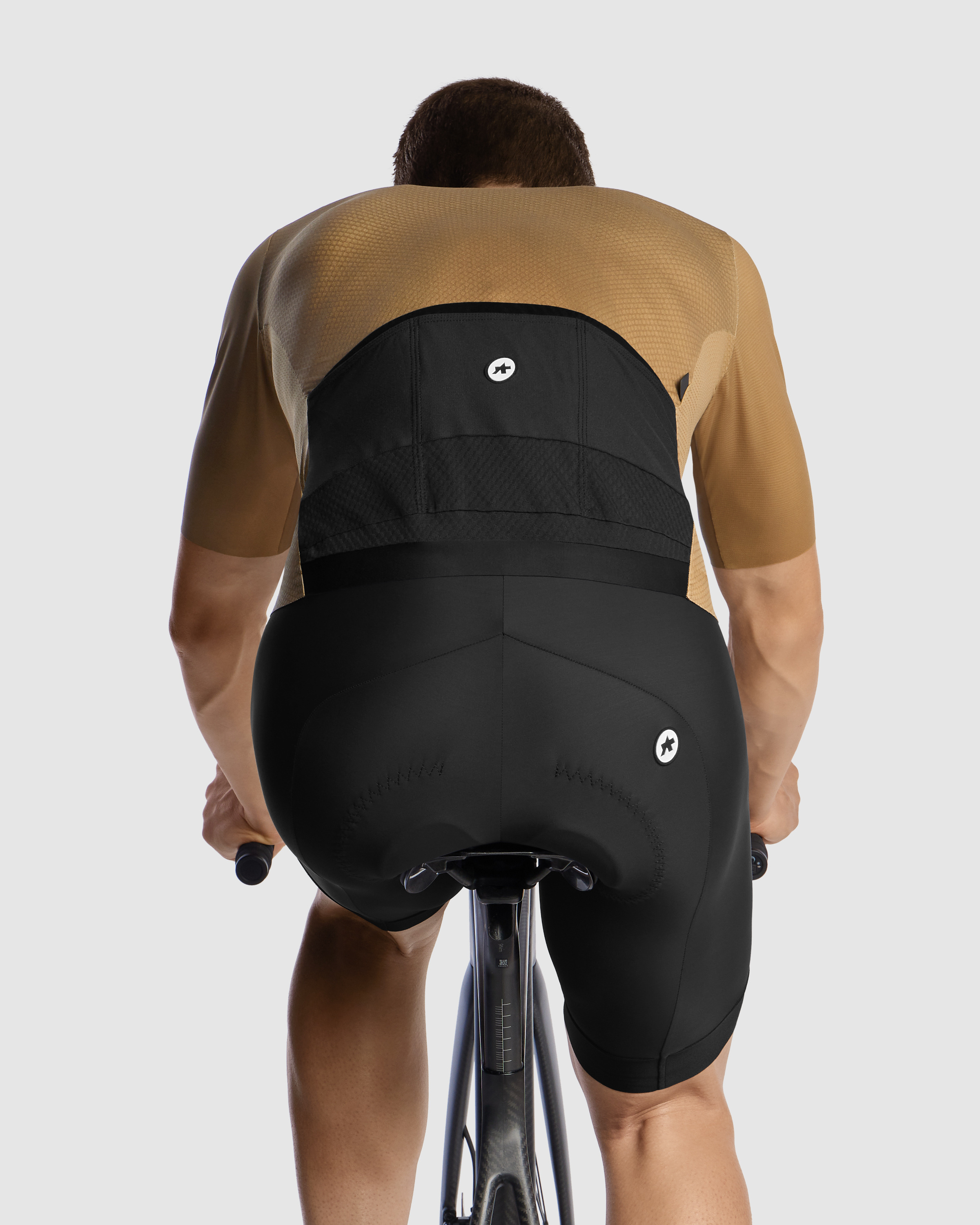 ウィンドベスト【MILLE GT Wind Vest C2】｜ASSOS（アソス