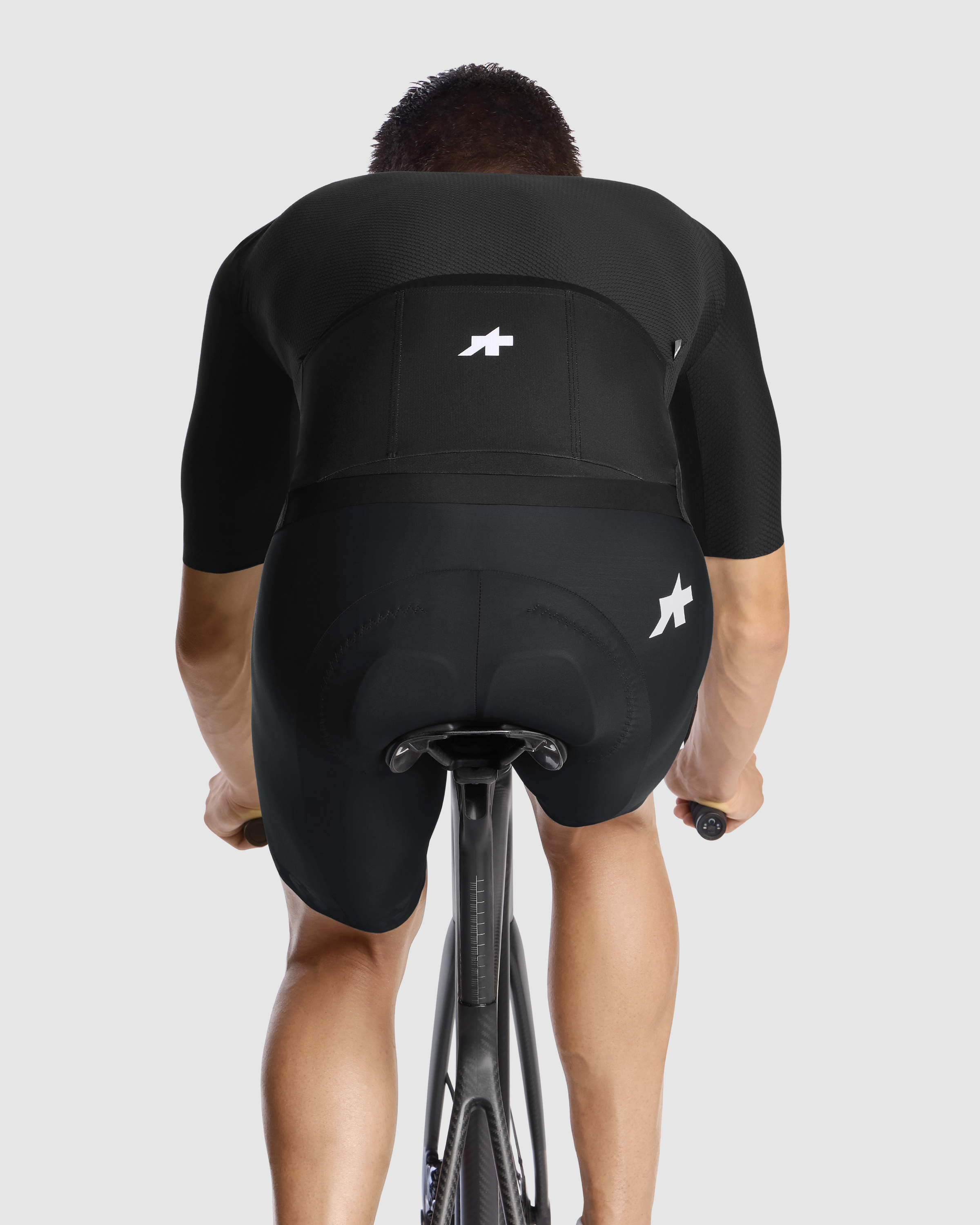 EQUIPE R Jersey S11, blackSeries » ASSOS Of Switzerland