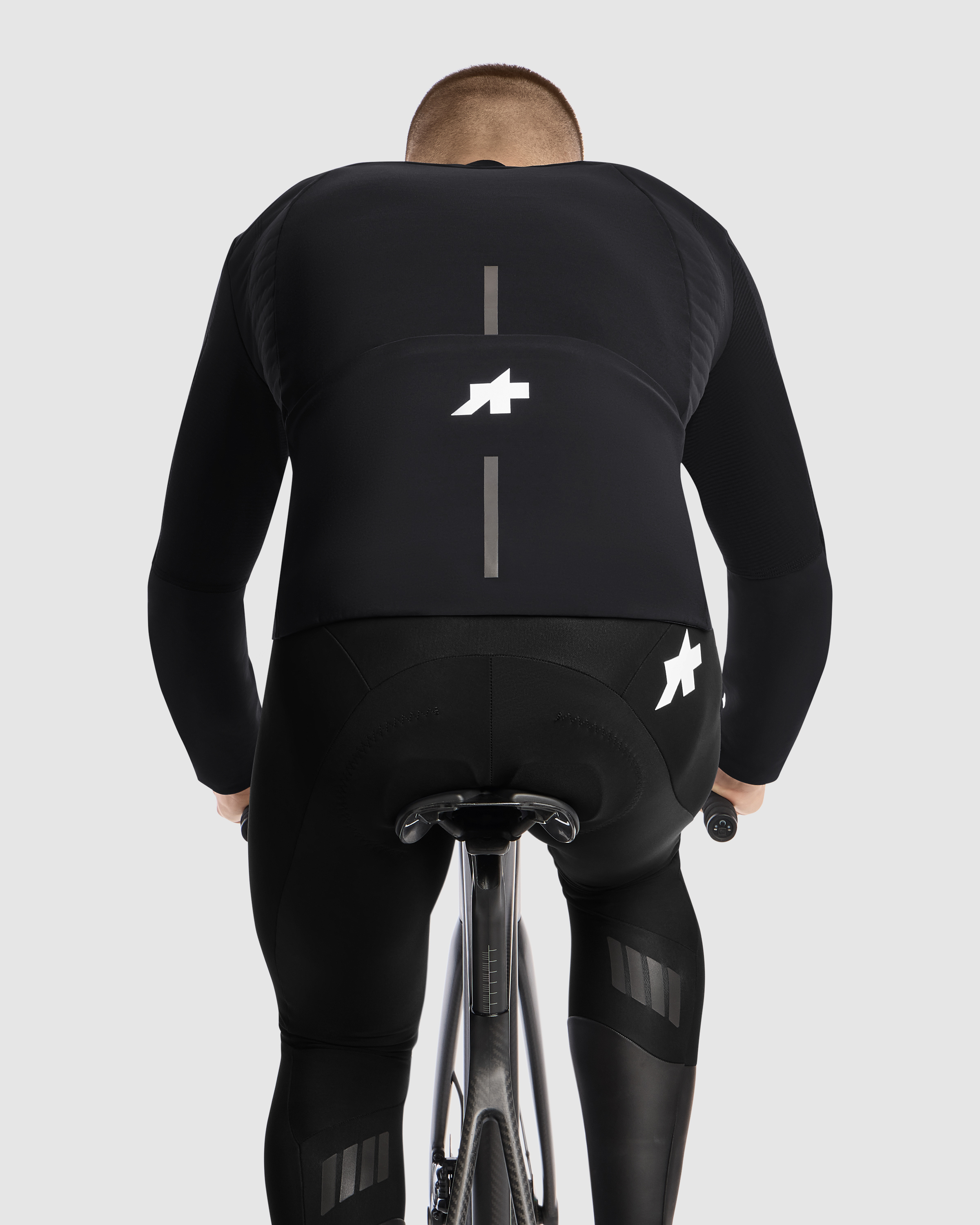 EQUIPE RS Johdah Ultraz Winter Jacket S11, blackSeries » ASSOS Of