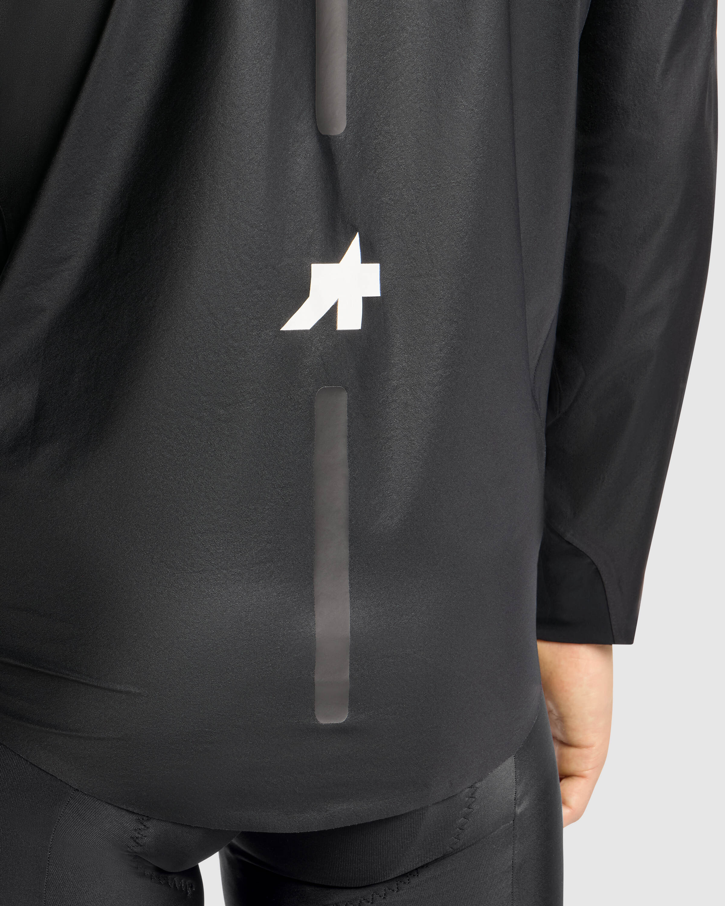EQUIPE RS Schlosshund Rain Jacket S11, blackSeries » ASSOS Of