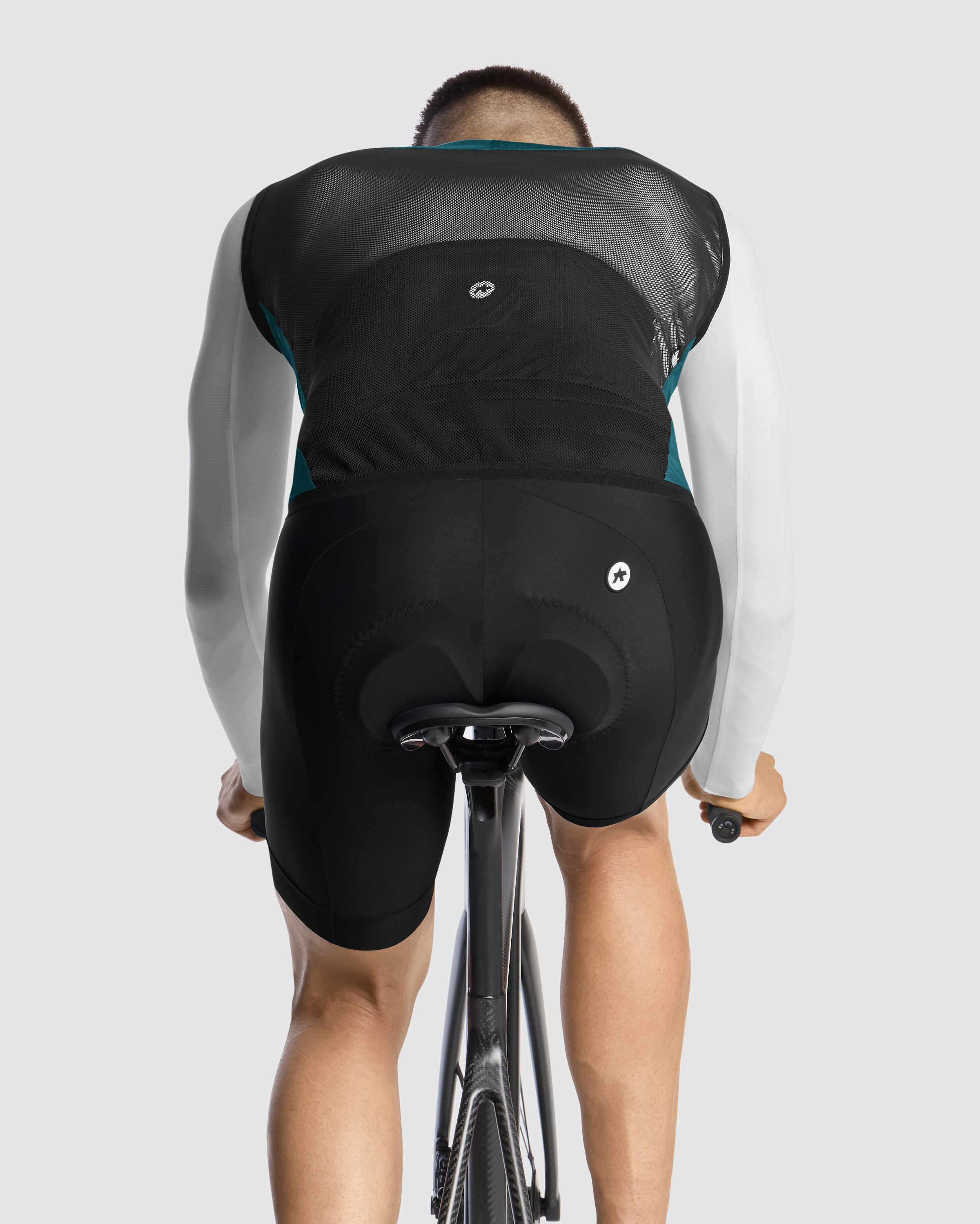 MILLE GT Wind Vest C2, Foundation Green » ASSOS Of Switzerland
