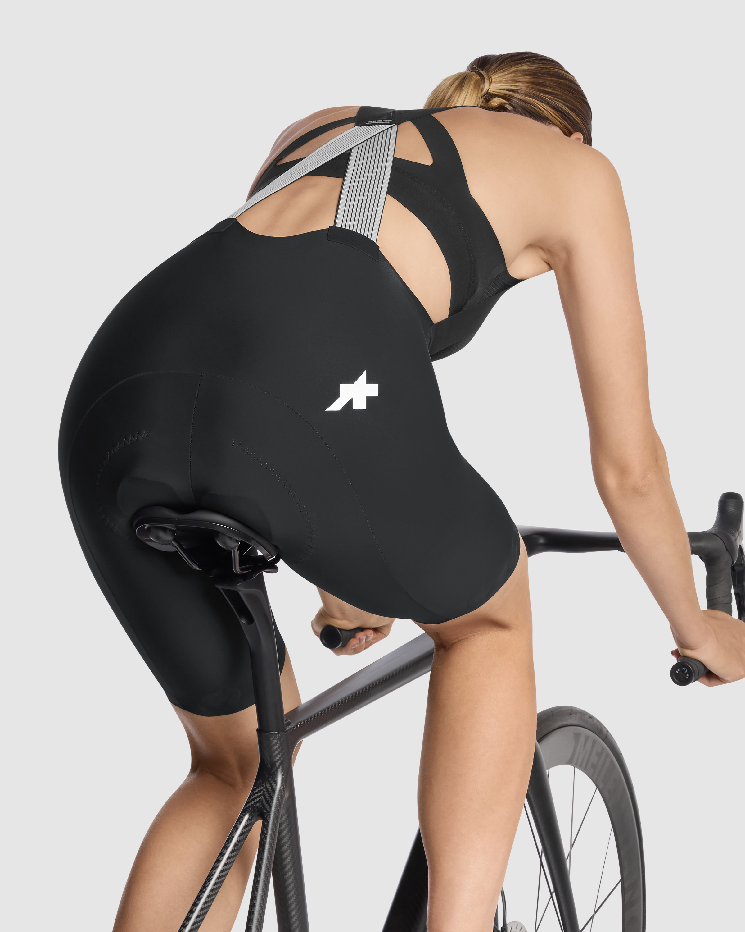 Short Cycliste équipe Pays-Bas Rabobank + Dossard - Marque AGU - Taille S - Bon état