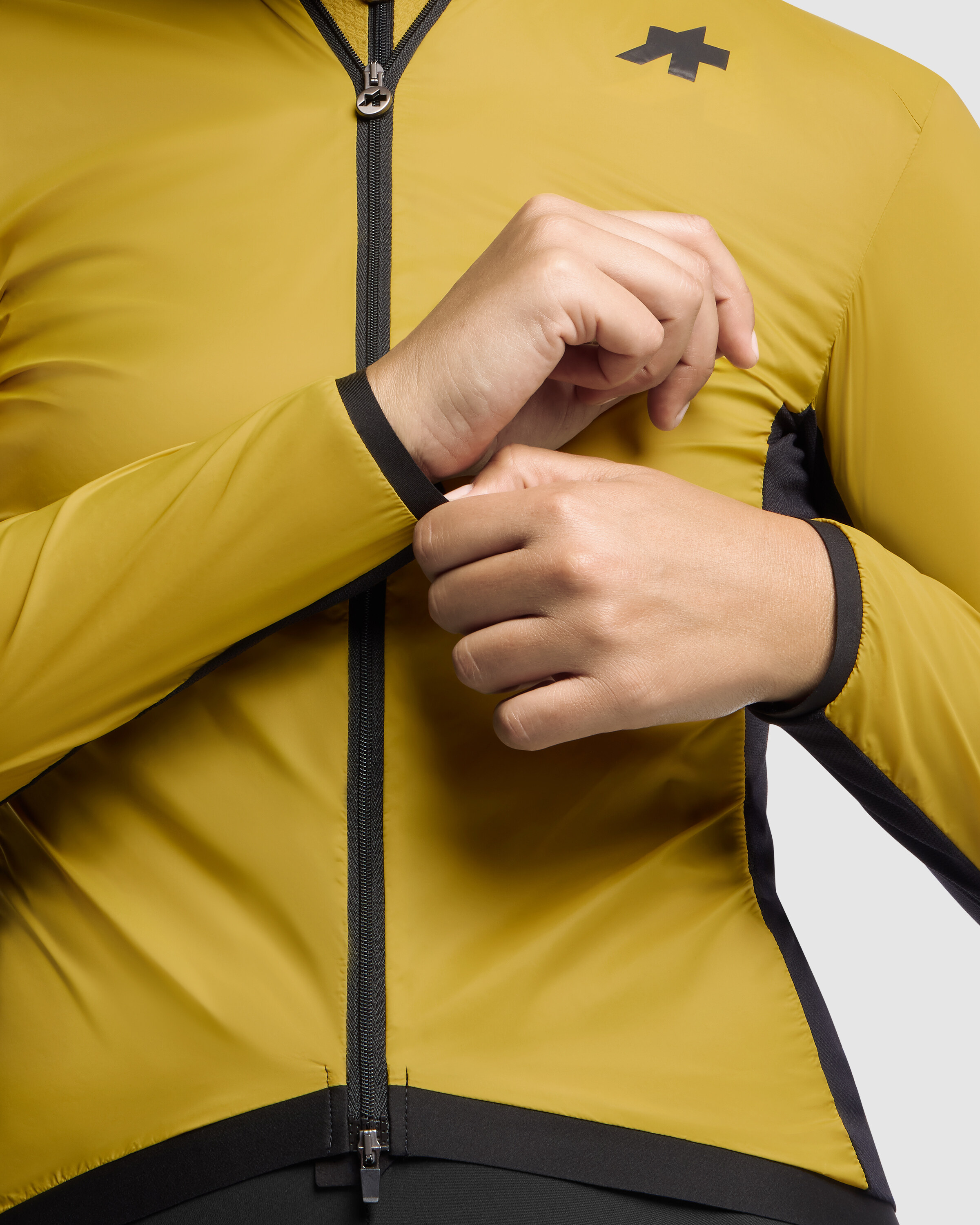 UMA GT Wind Jacket S11, Golden Yellow » ASSOS Of Switzerland