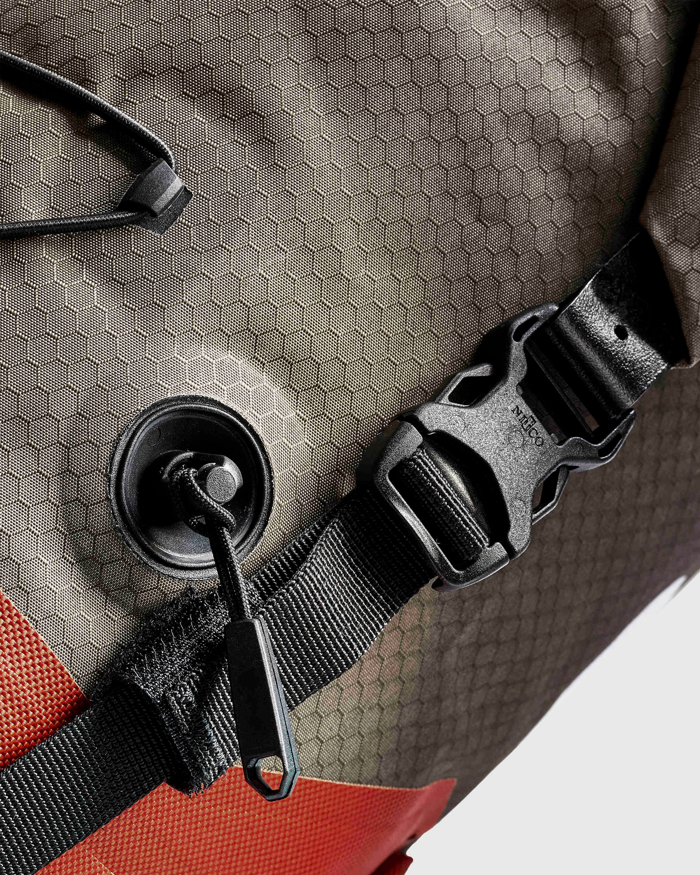 ASSOS x ORTLIEB Seat-Pack 11L, Dark Sand » ASSOS Of Switzerland