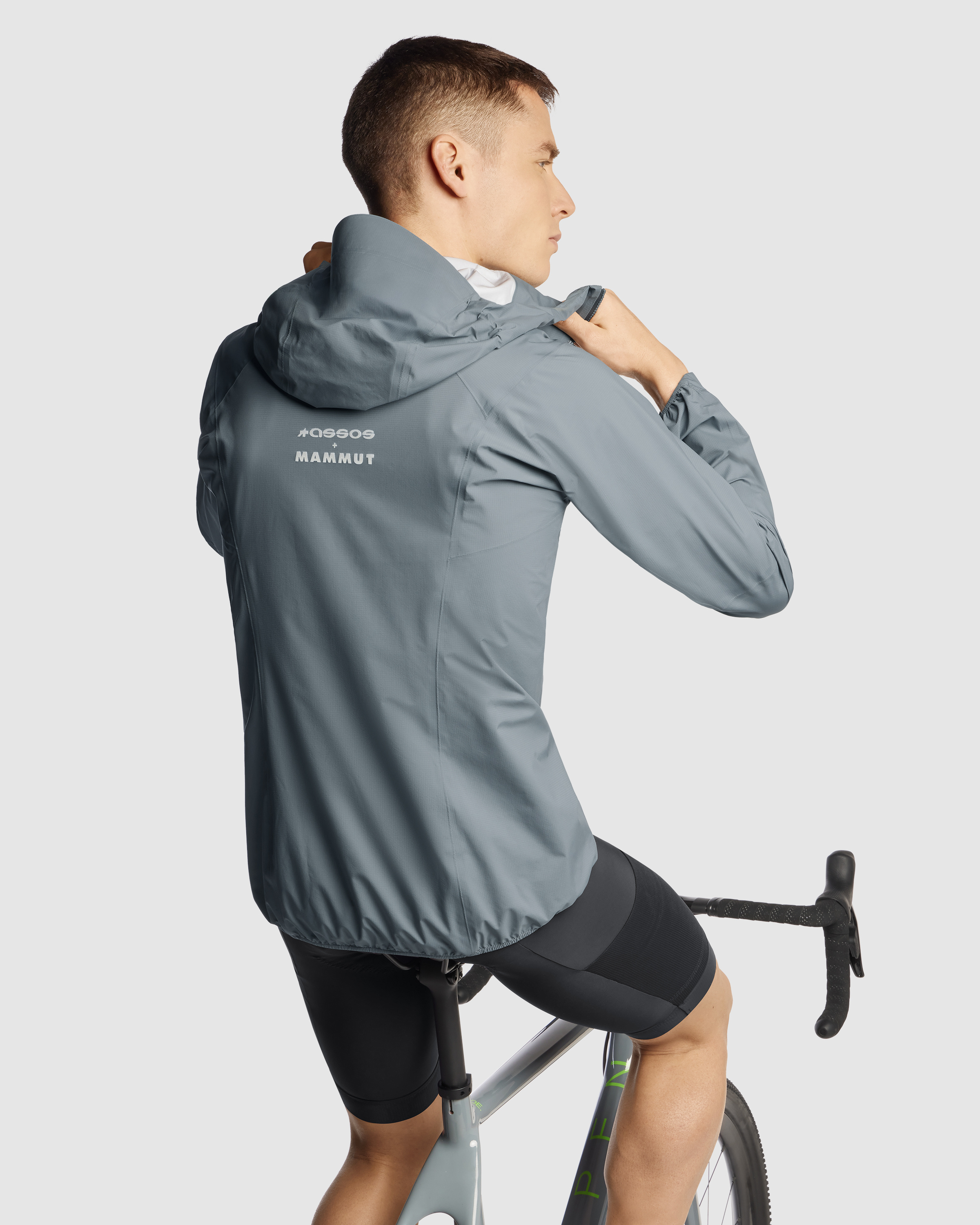 mammut segnas Jacket Ｌ(アジアXL) 1011-01810-6434_main_265249.jpg
