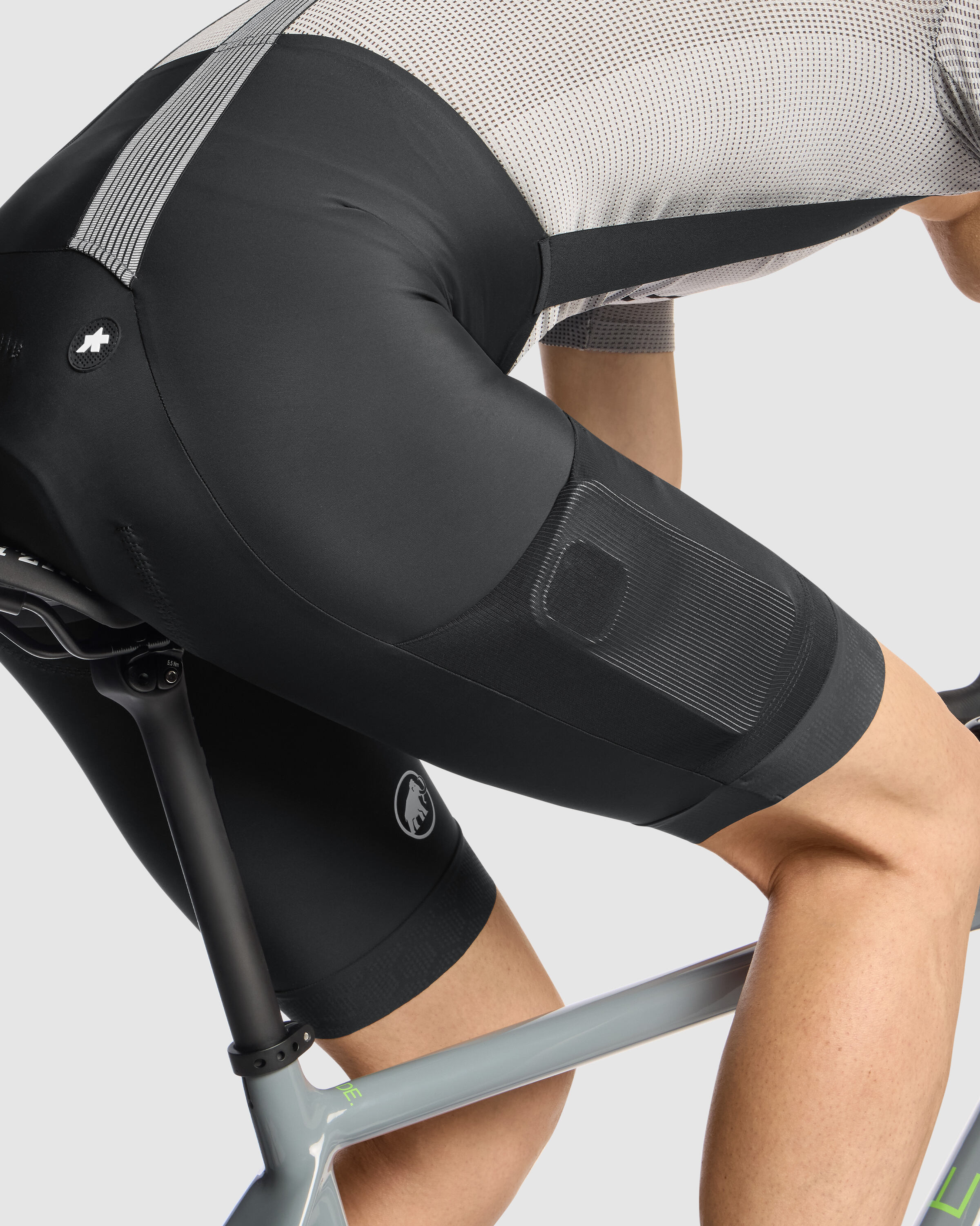 Assos x Mammut TACTICA Bib Shorts T5, blackSeries » ASSOS Of