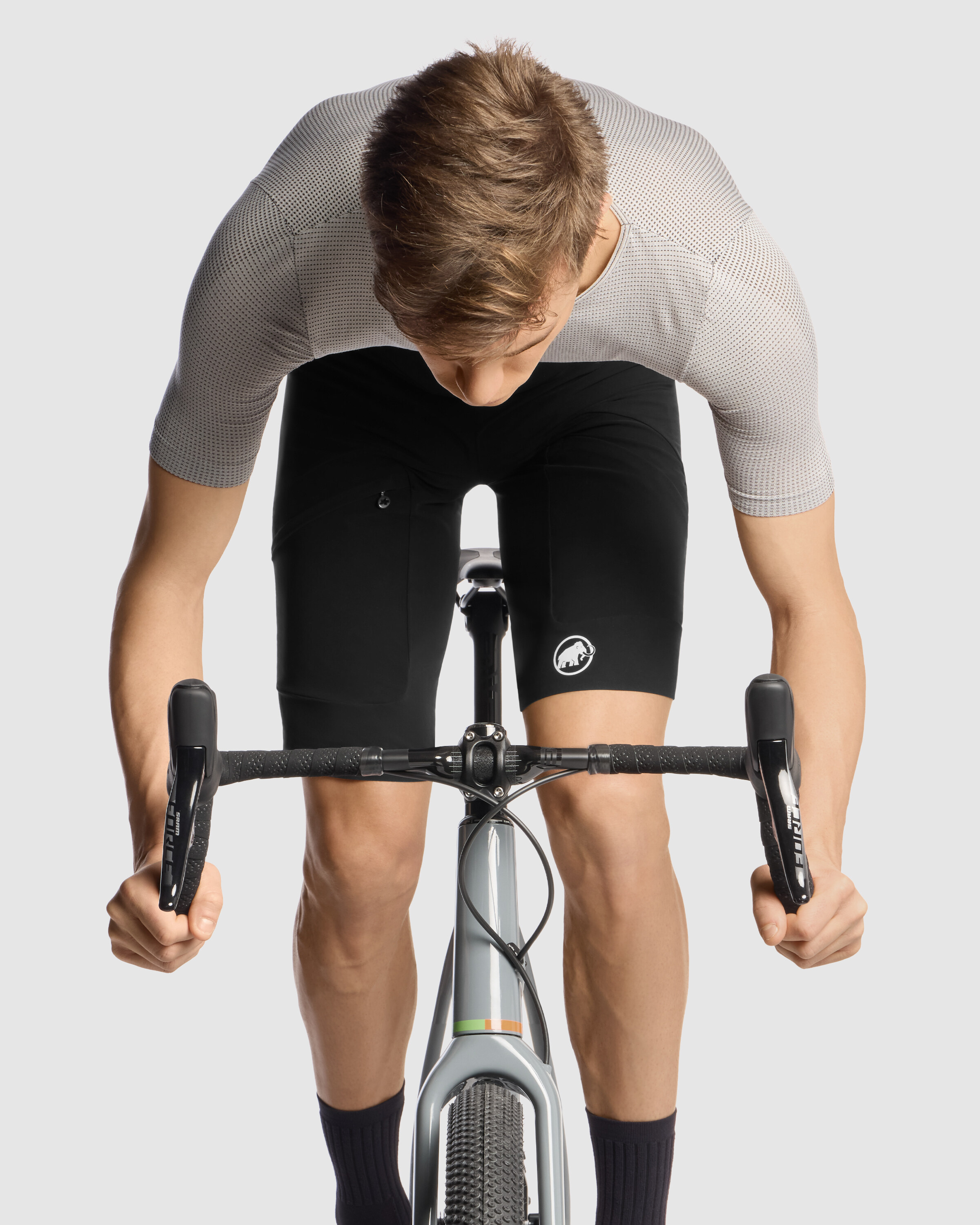 Assos x Mammut TACTICA Cargo Shorts T3, blackSeries » ASSOS Of