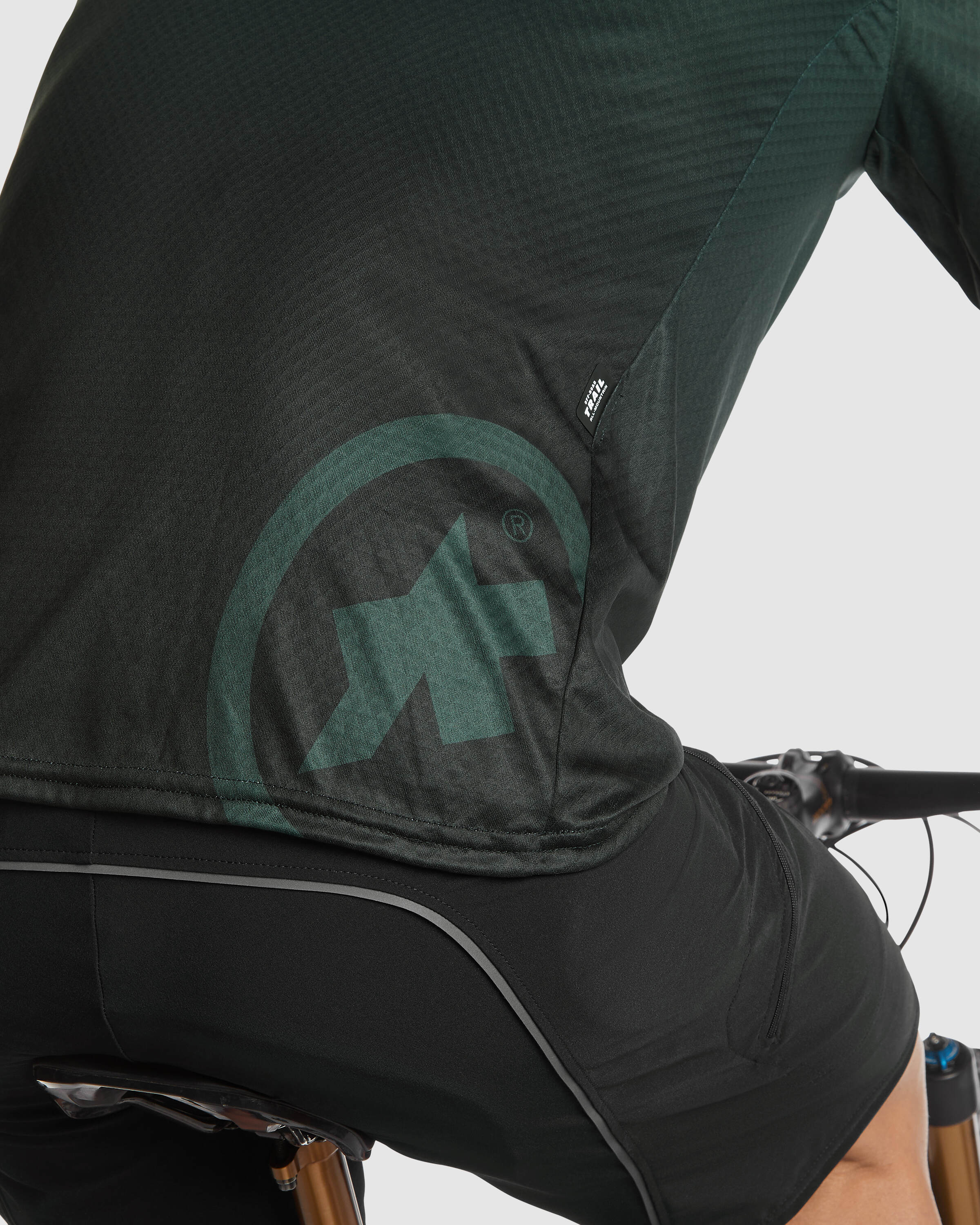 TRAIL Jersey T3, Schwarzwald Green » ASSOS Of Switzerland