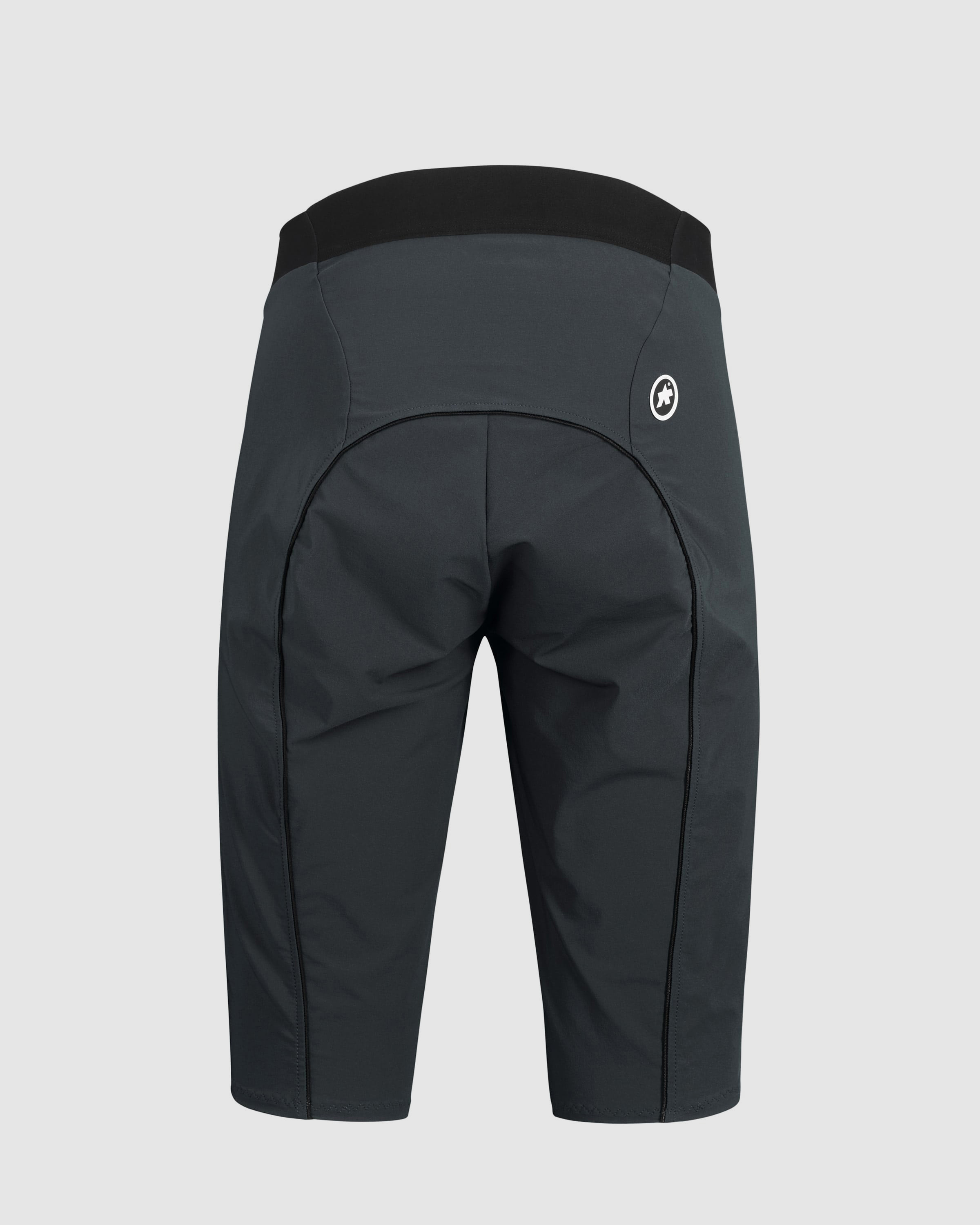 Assos shorts best sale womens