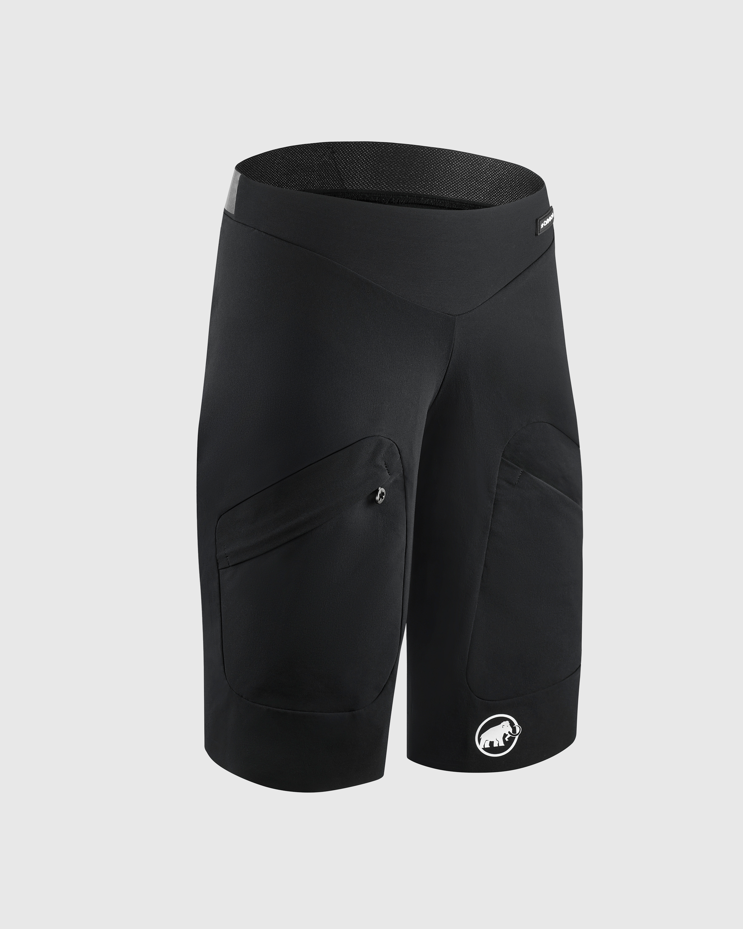 Assos x Mammut TACTICA Women's Cargo Shorts T3, blackSeries