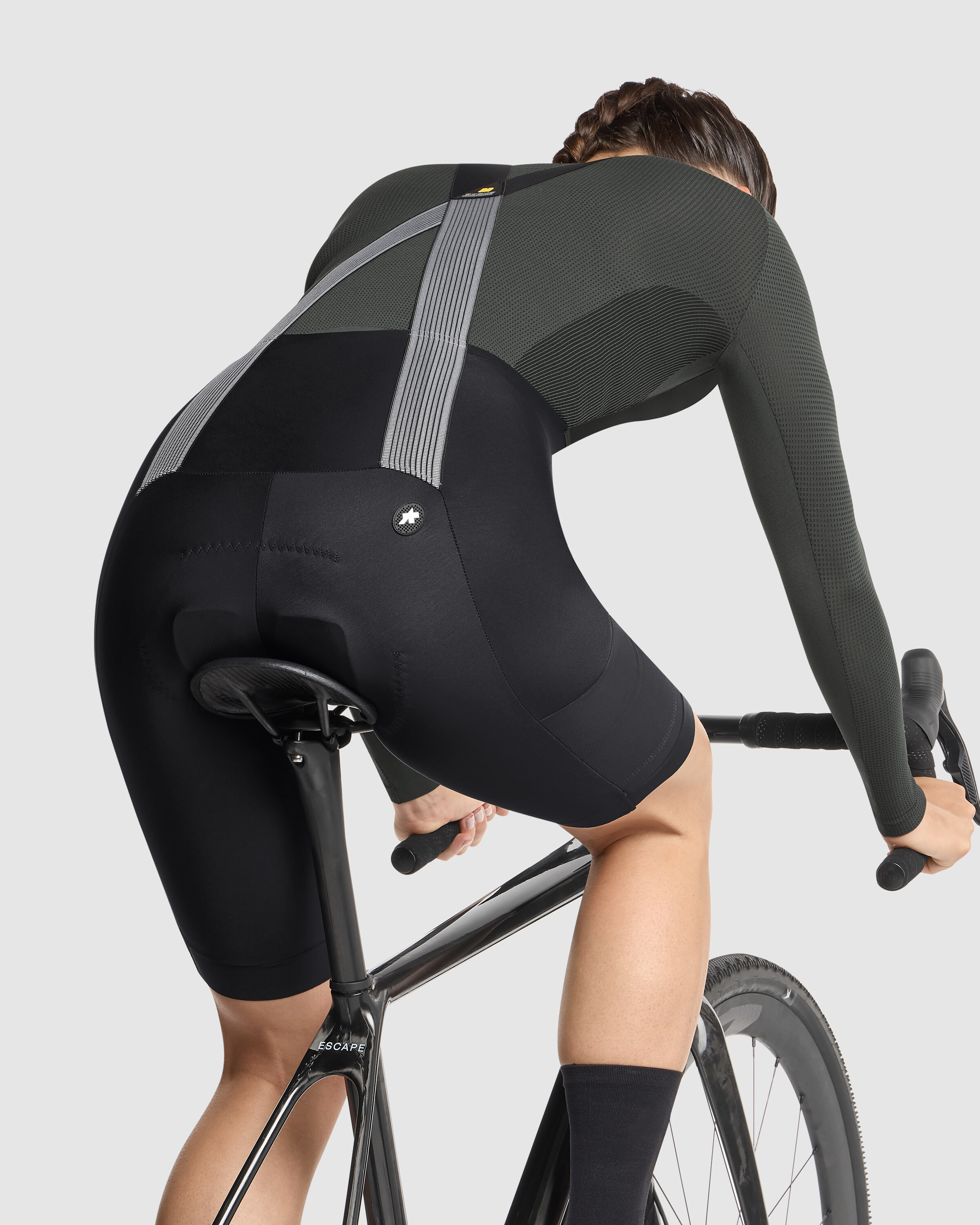 ASSOS 5th Gen Cycling Shorts ビブタイツ ASSOS 5th Gen Cycling Shorts ビブタイツ ASSOS 5th Gen