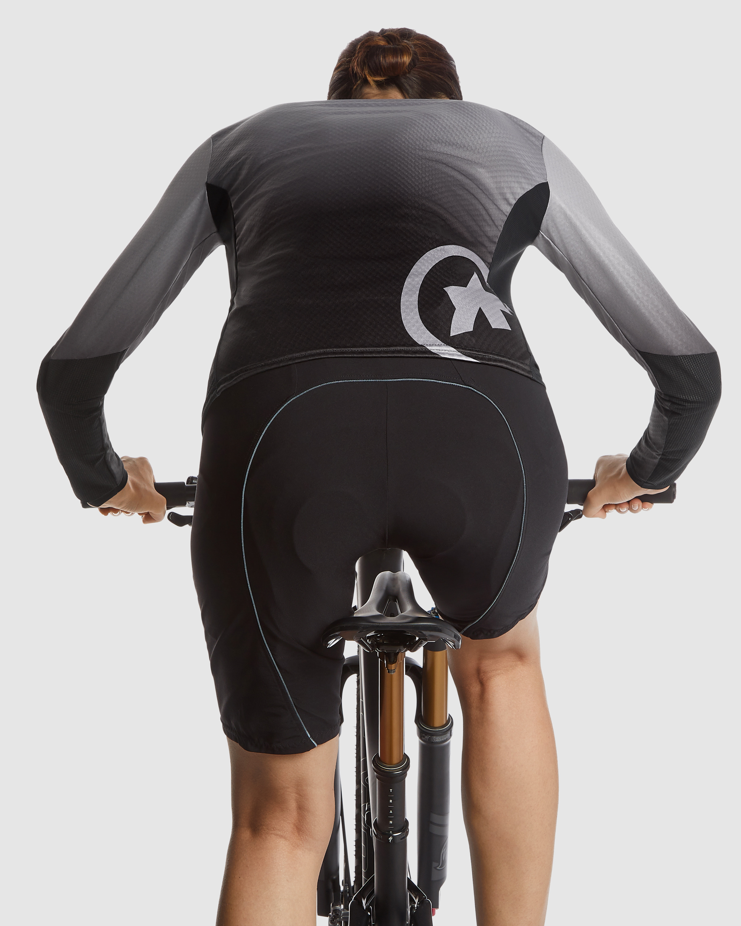 TRAIL Women's LS Jersey T3, Diamond Grey » ASSOS Of Switzerland