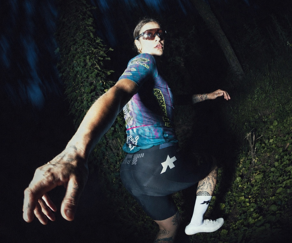 ASSOS x EF Education-EasyPost | Spooky Jersey Collection